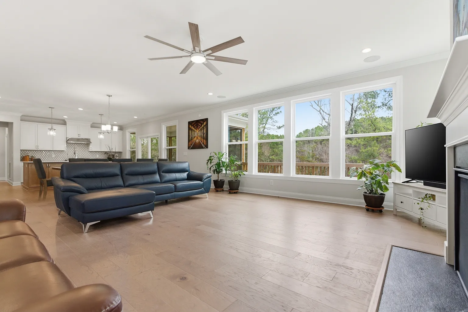 871d279df136f2d91036581fb4877c3c uncropped scaled within 1536 1152