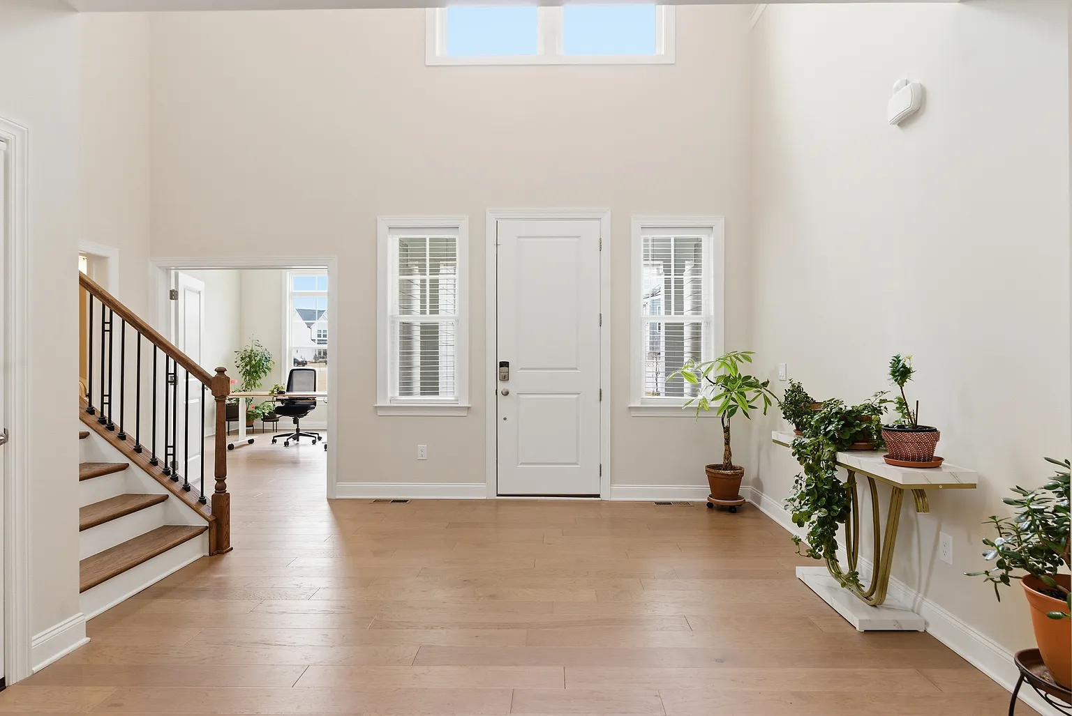 ab39c5d851d5e407bae864378281352f uncropped scaled within 1536 1152