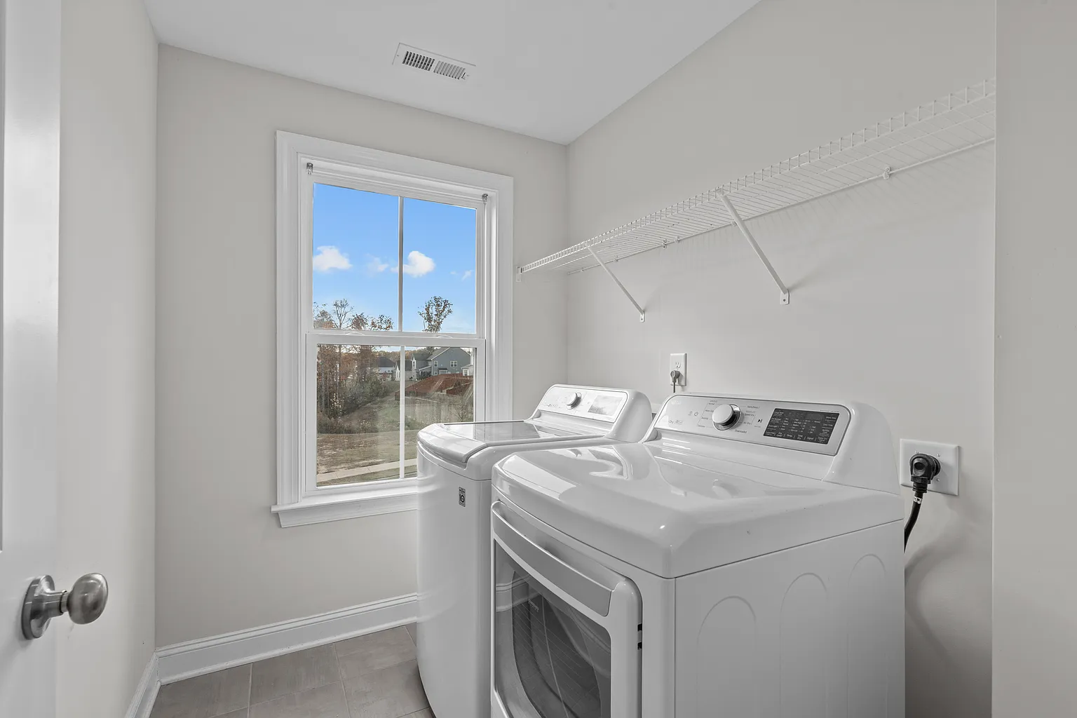 7358482d62eb8333f4c80b57fcdec622 uncropped scaled within 1536 1152