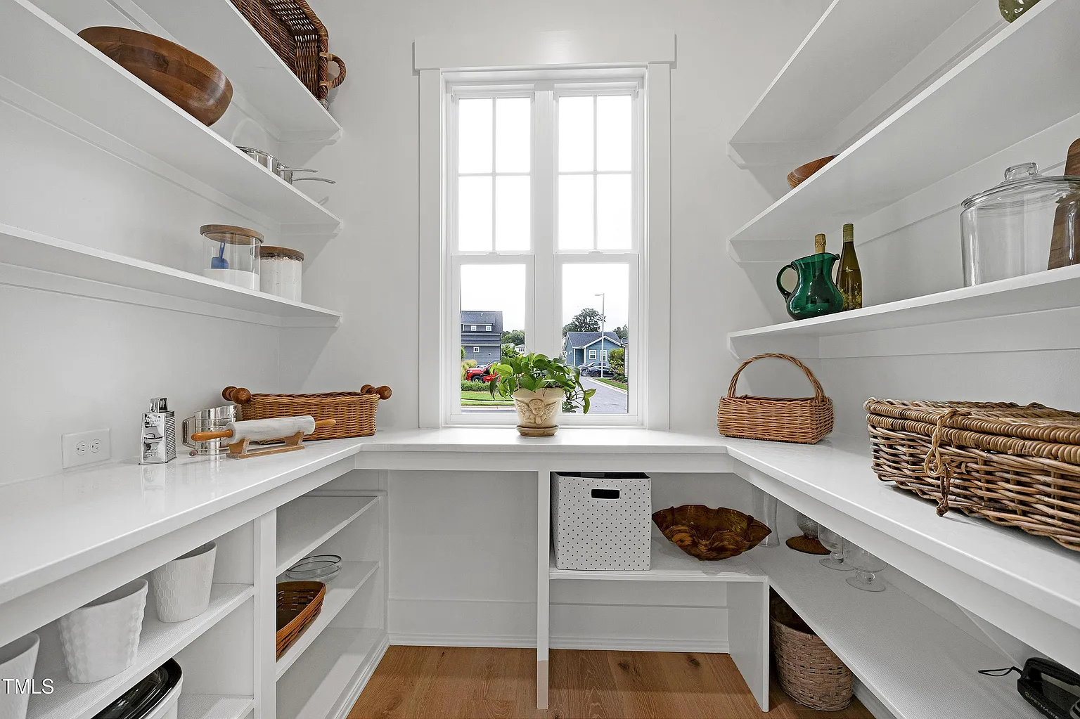 aed3a52b25e1694895418c6a4be17105 uncropped scaled within 1536 1152